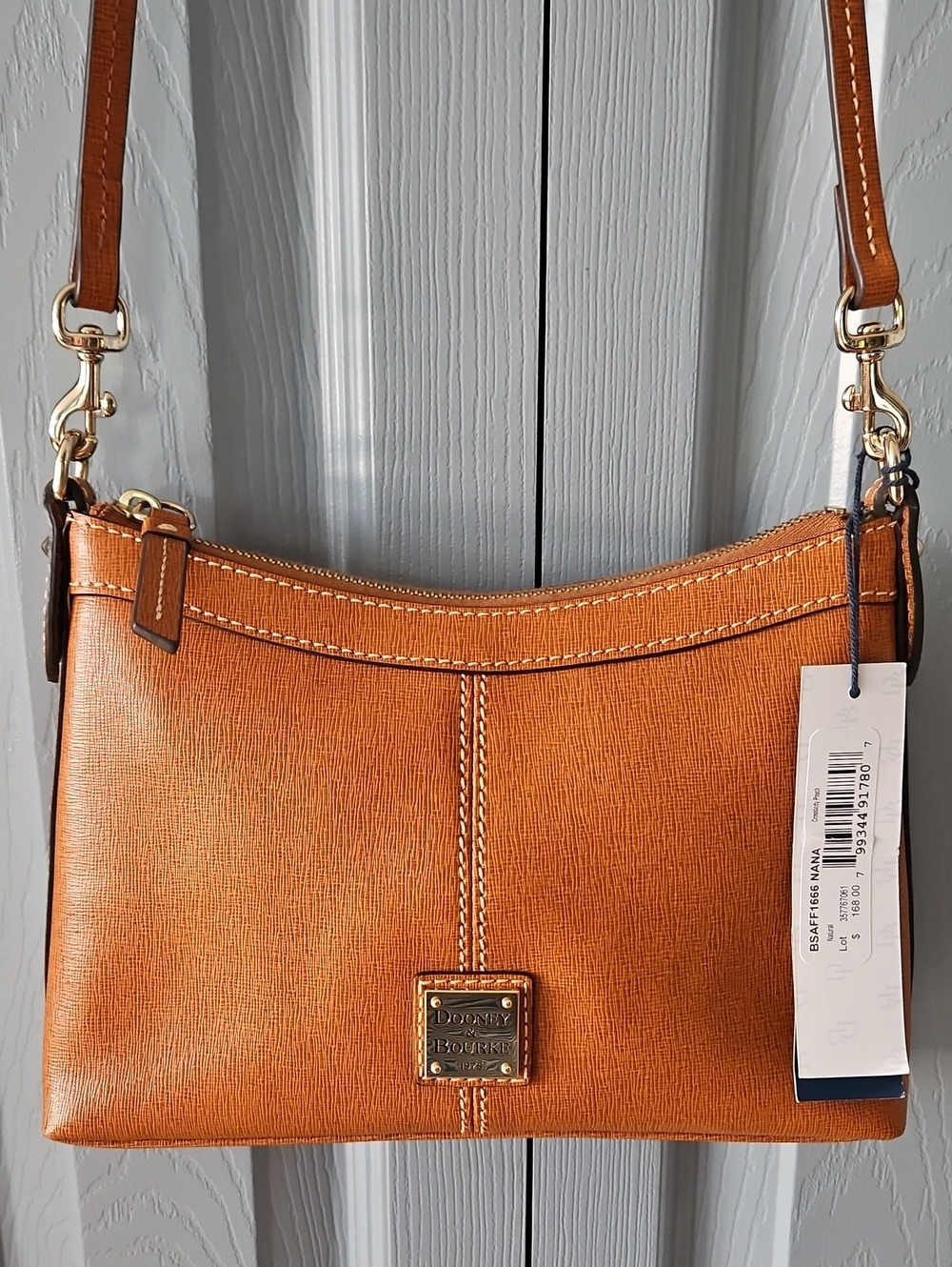 NWT Dooney & Bourke Saffiano Leather Crossbody Pouch